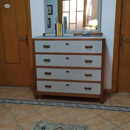 Affittacamere Da Priscilla Porto Torres Exterior foto